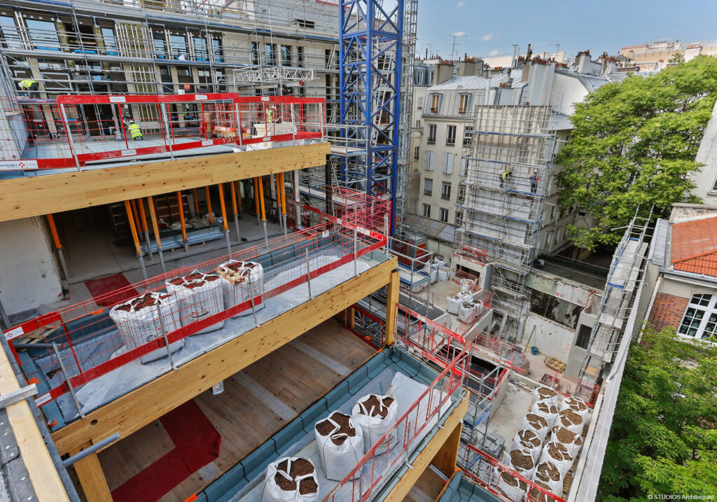 Le bois lamellé collé et le CLT en réhabilitation rénovation d'immeubles anciens